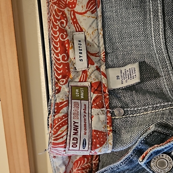 Old Navy Women's plus low waist Stretch jeans size 20 - Picture 7 of 7